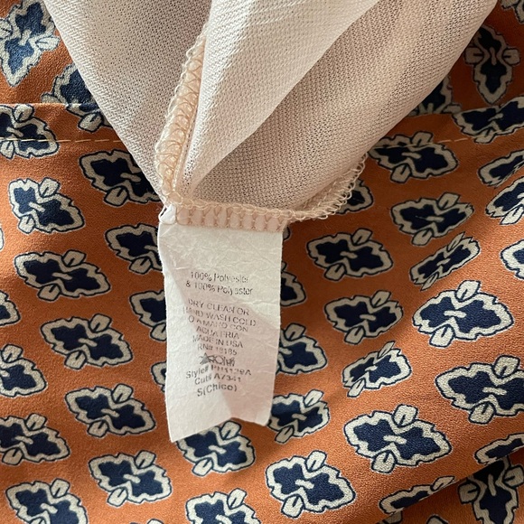 Women’s Front Tie Romper Brown/Tan with Navy Pattern Small - Picture 5 of 5